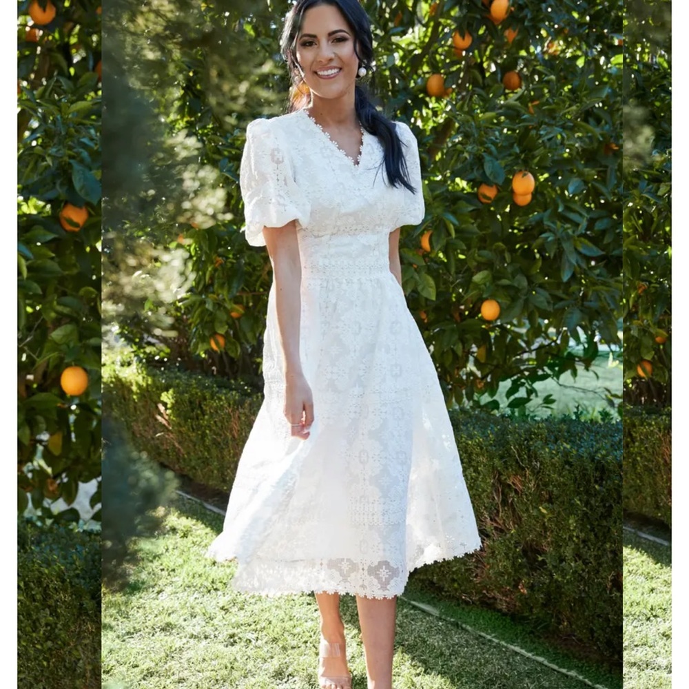 Rachel Parcell White lace dress